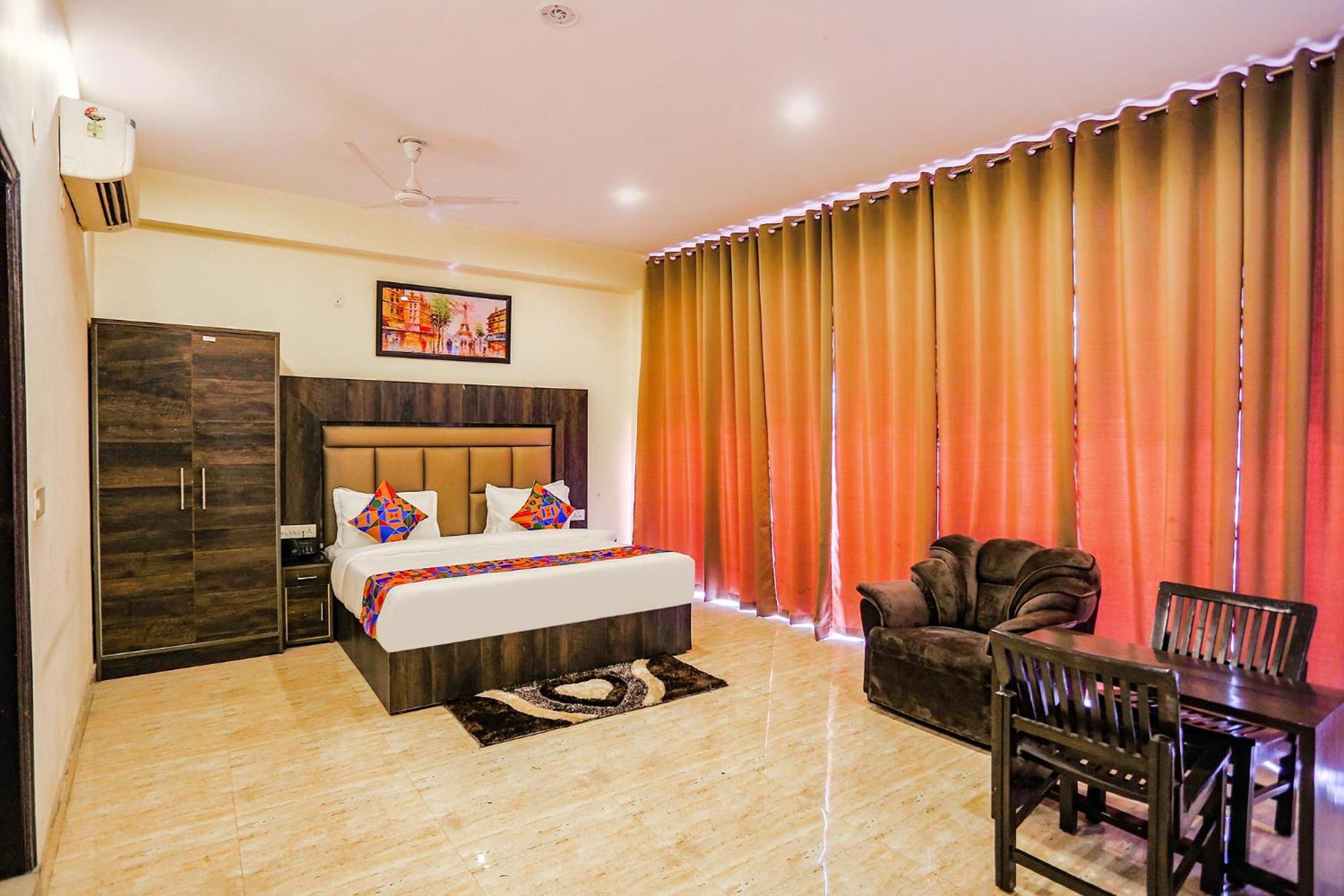 Fabhotel The Kiara Near Igi Delhi Airport 新德里 外观 照片