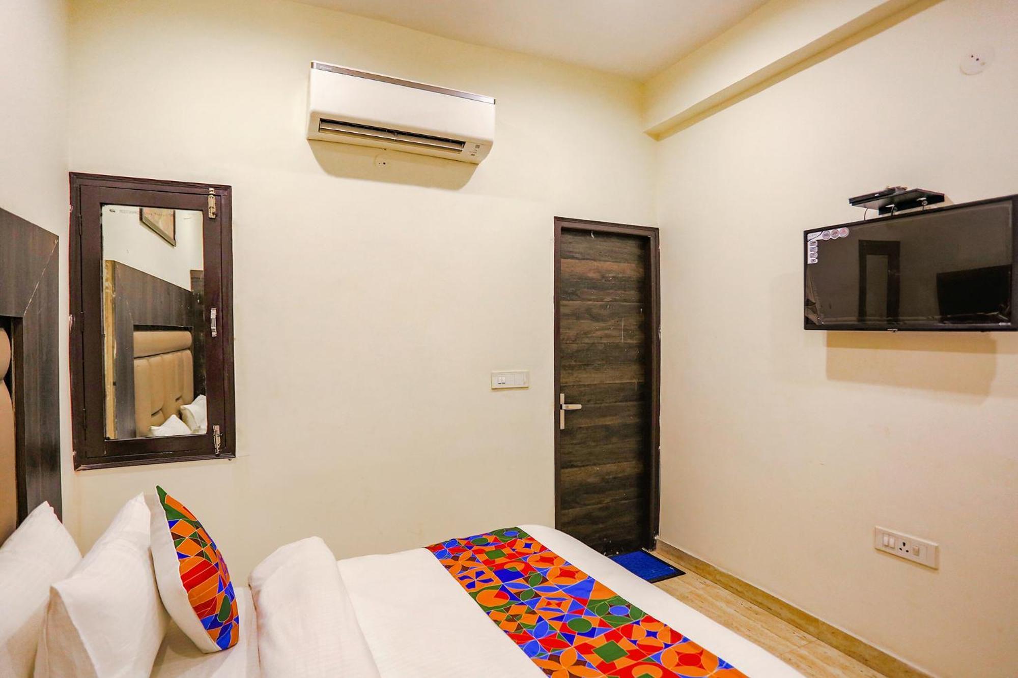 Fabhotel The Kiara Near Igi Delhi Airport 新德里 外观 照片