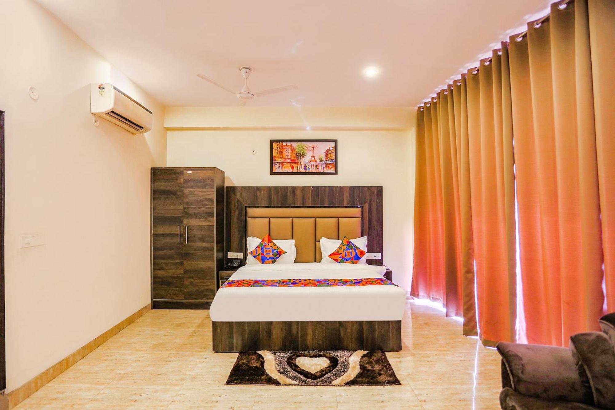 Fabhotel The Kiara Near Igi Delhi Airport 新德里 外观 照片