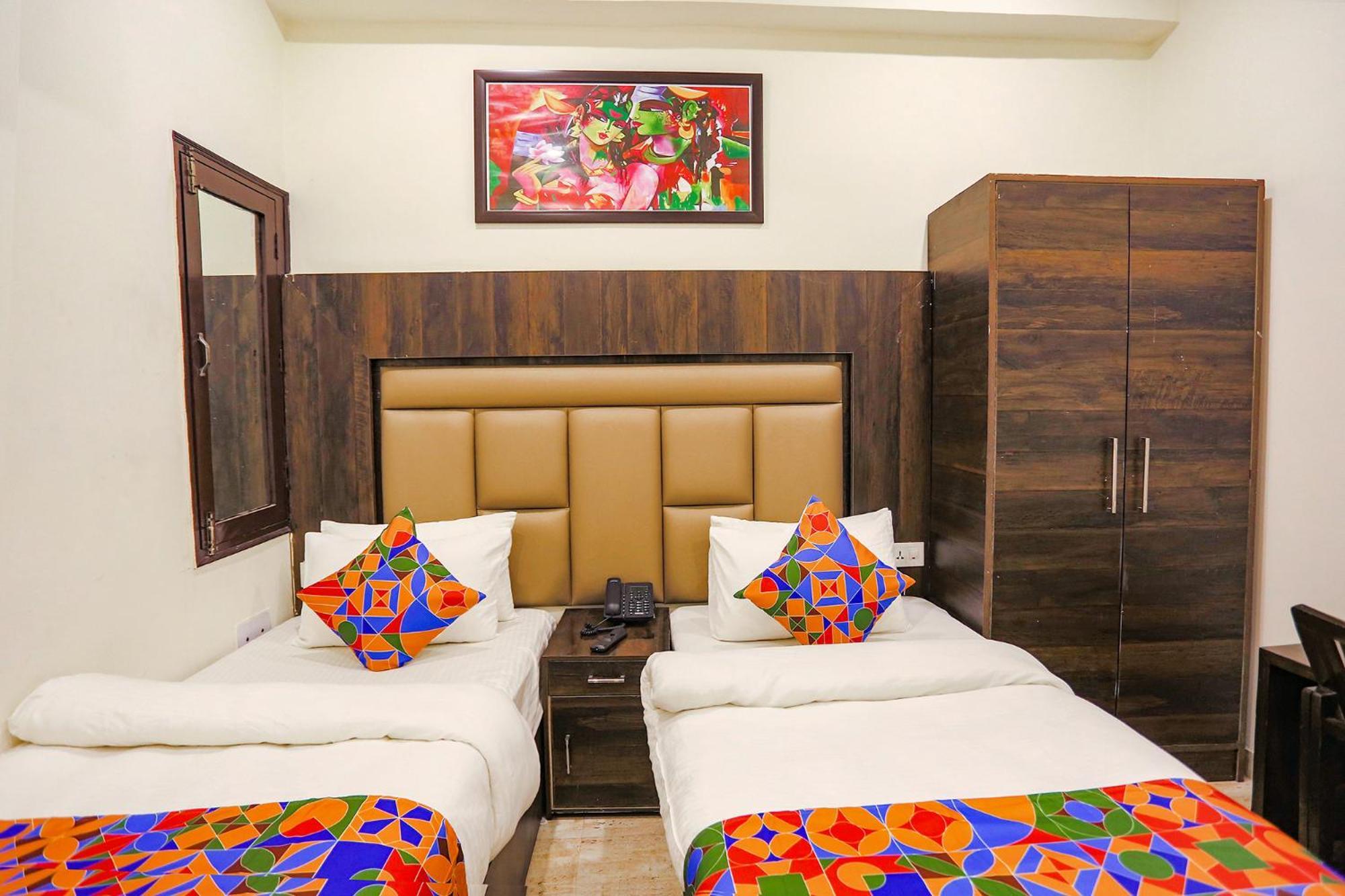 Fabhotel The Kiara Near Igi Delhi Airport 新德里 外观 照片