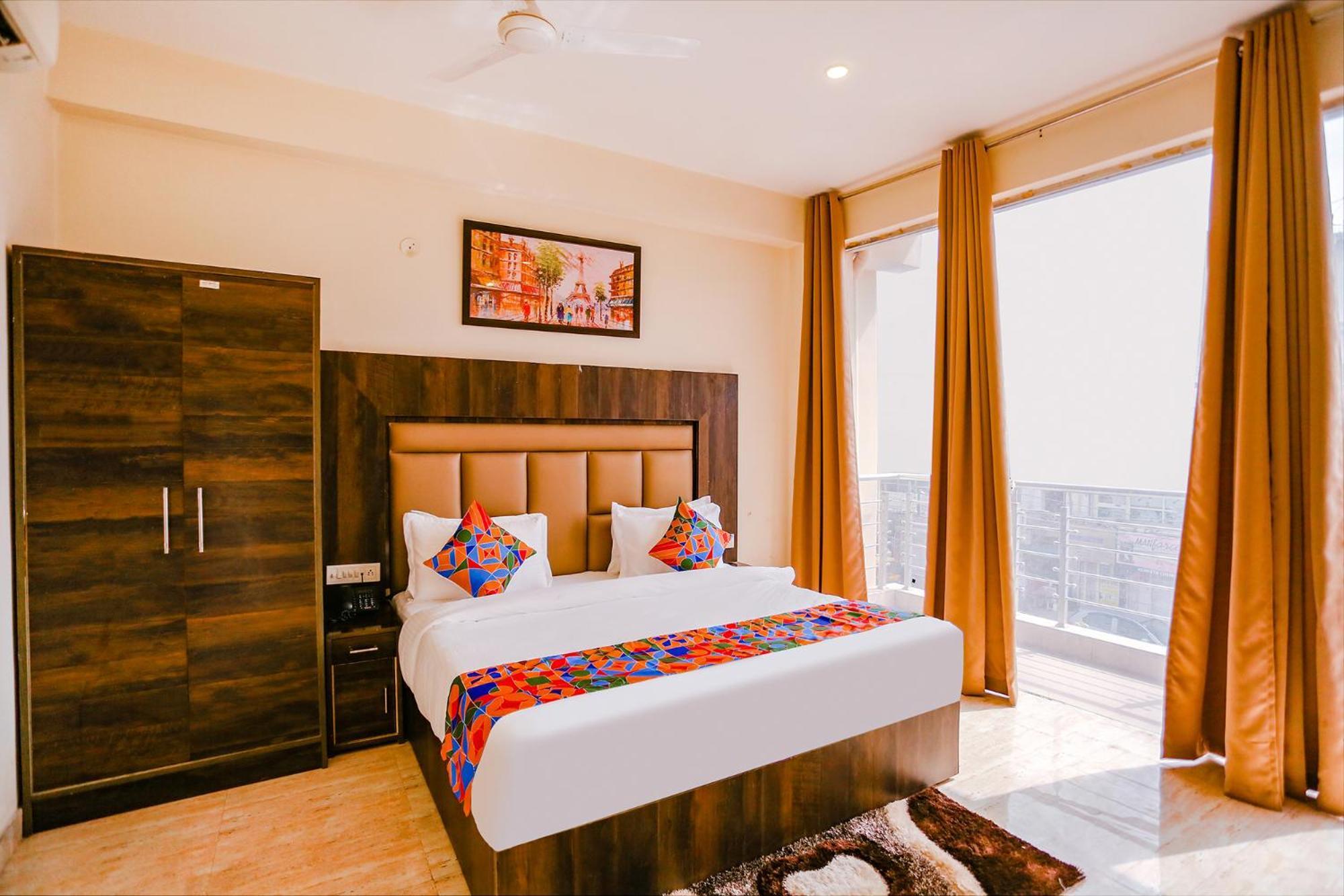 Fabhotel The Kiara Near Igi Delhi Airport 新德里 外观 照片