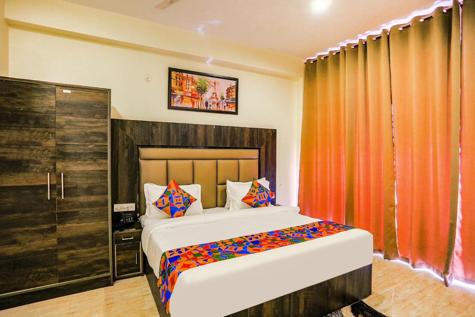 Fabhotel The Kiara Near Igi Delhi Airport 新德里 外观 照片